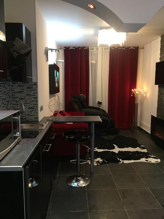 Le Love Spa Lyon Exterior photo